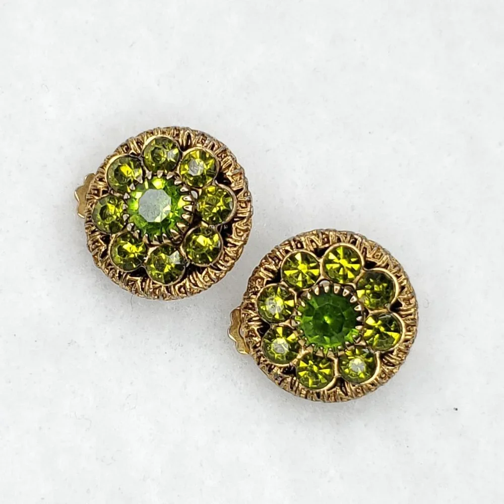 Vintage Rhinestone Earrings Green Gold Tone Round Clip On 7/8